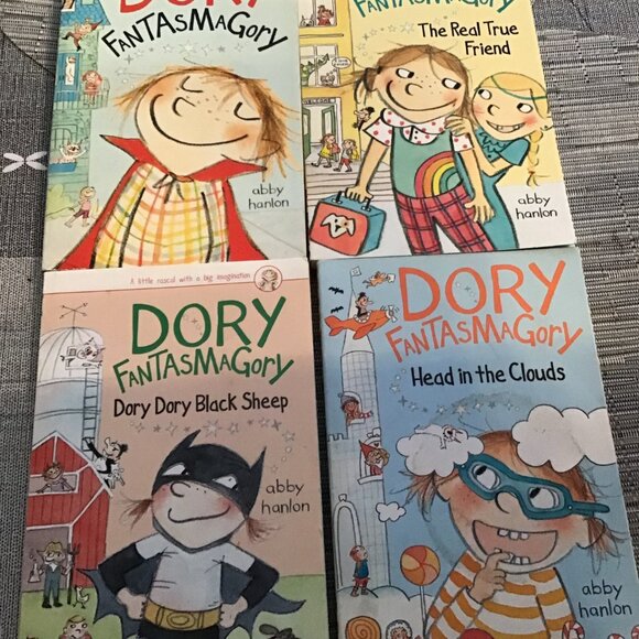 Lot of 4 Dory Fantasmagory Paperback books--Homeschooling Reading, Great Shape - Picture 1 of 2